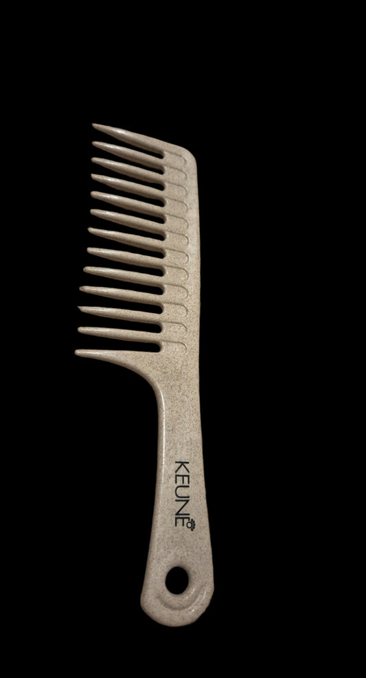 keune wide tooth comb with handle